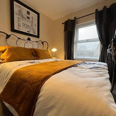 York Centre 2 Bedroom Renovated Flat, 8 Escrick Street Exteriör bild