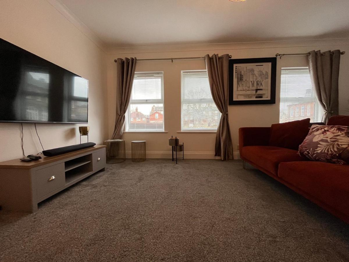 York Centre 2 Bedroom Renovated Flat, 8 Escrick Street Exteriör bild