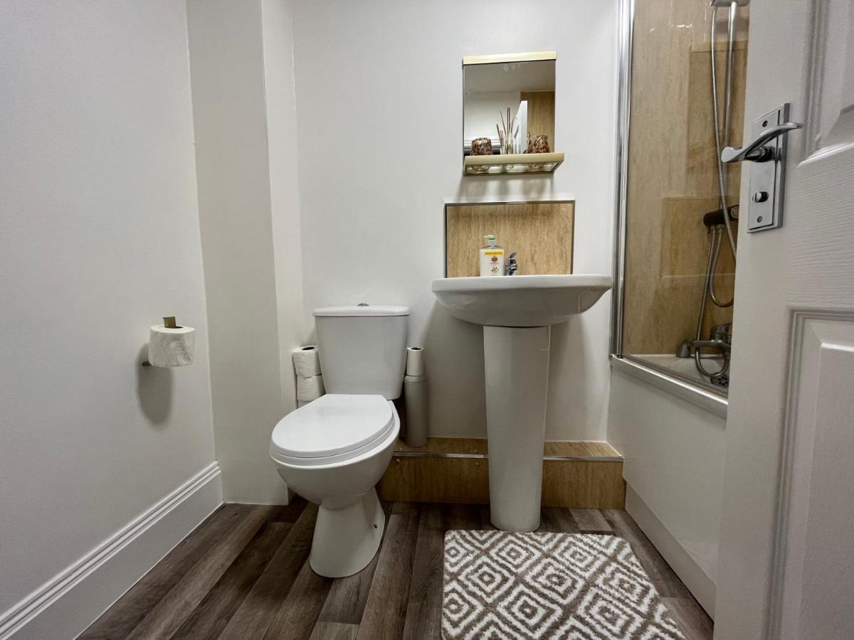 York Centre 2 Bedroom Renovated Flat, 8 Escrick Street Exteriör bild