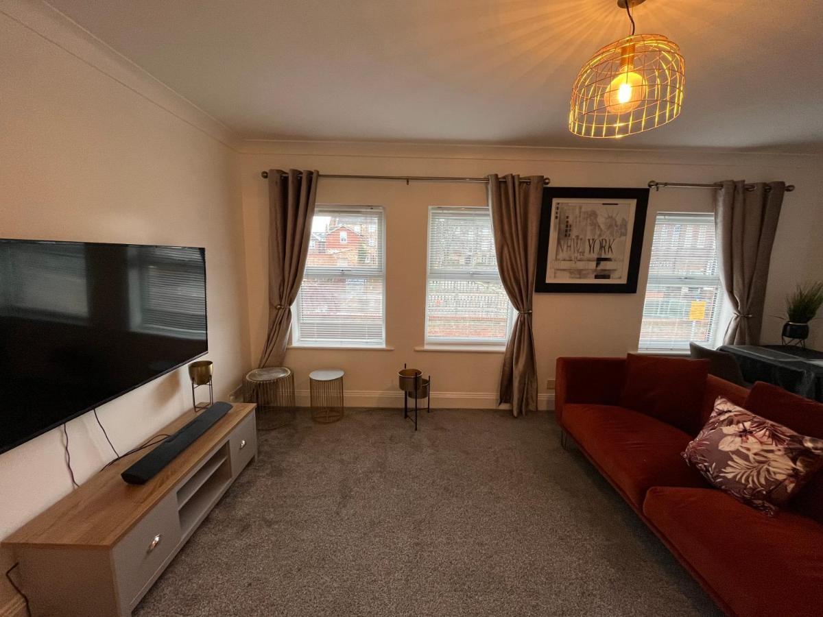 York Centre 2 Bedroom Renovated Flat, 8 Escrick Street Exteriör bild