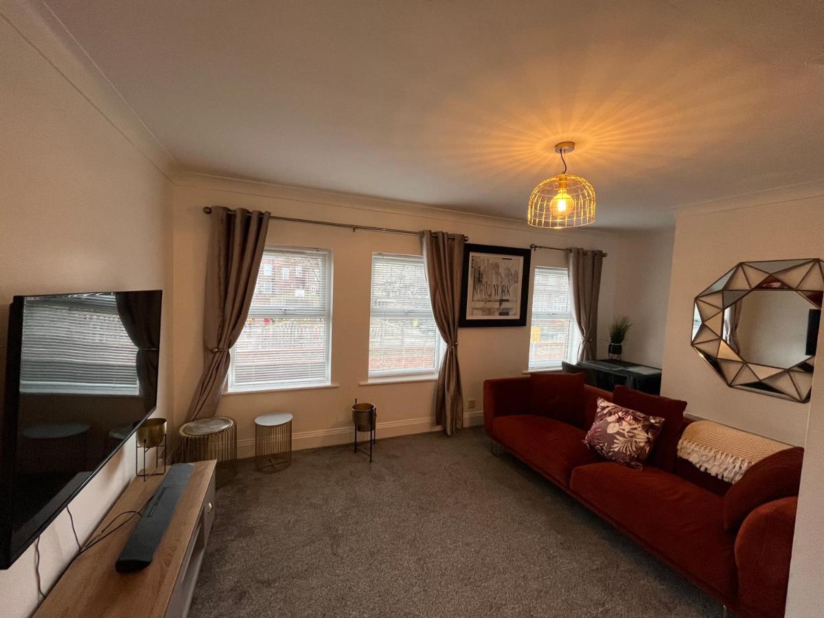 York Centre 2 Bedroom Renovated Flat, 8 Escrick Street Exteriör bild